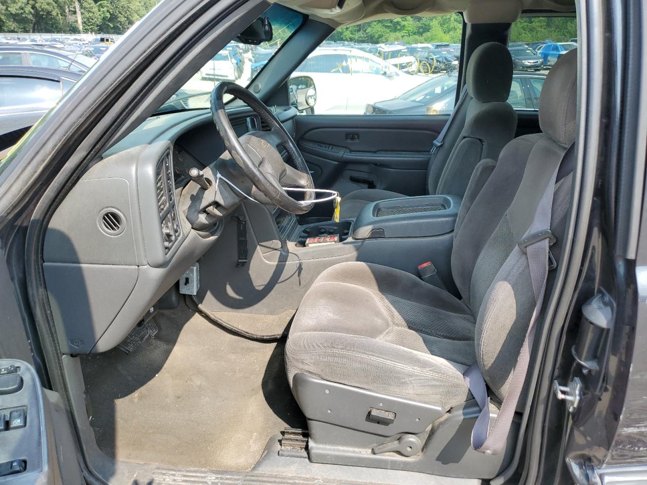 2005 Chevrolet Silverado VIN 1GCHK29U75E234760 Copart auction photo, side damage thumbnail 7