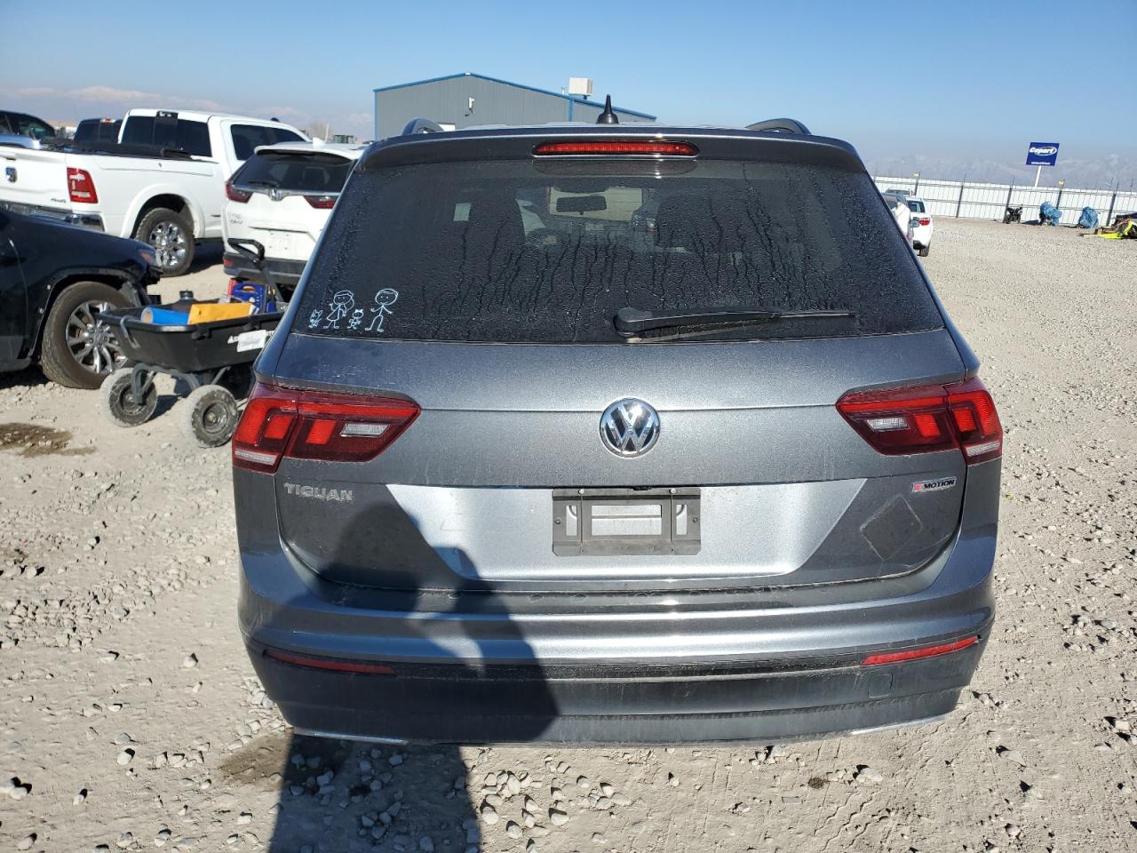 2021 Volkswagen Tiguan VIN 3VV0B7AXXMM082158 Copart auction photo, side damage thumbnail 6