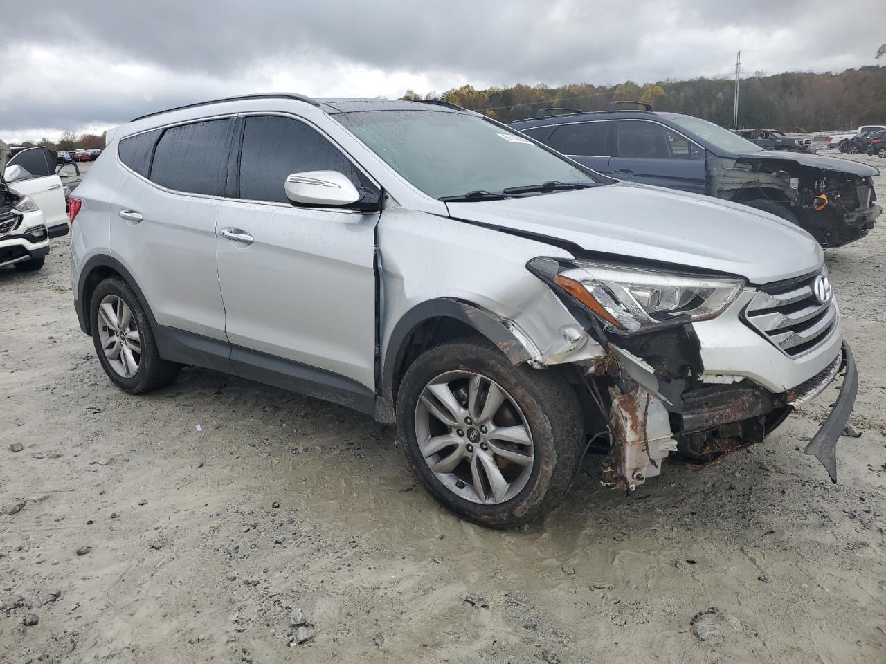 2015 Hyundai Santa Fe VIN 5XYZW4LA4FG255691 Copart auction photo, front end damage thumbnail 4