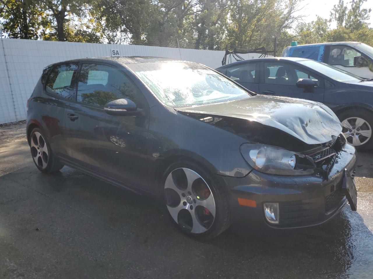 2010 Volkswagen GTI VIN WVWFV7AJ3AW272908 Copart auction photo, front end damage thumbnail 4
