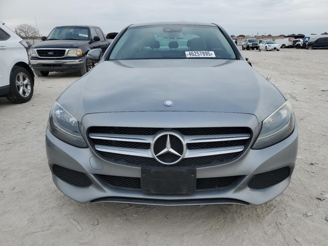 2016 Mercedes-Benz C-klasse VIN 55SWF4JB6GU122811 Copart auction photo, side damage thumbnail 5