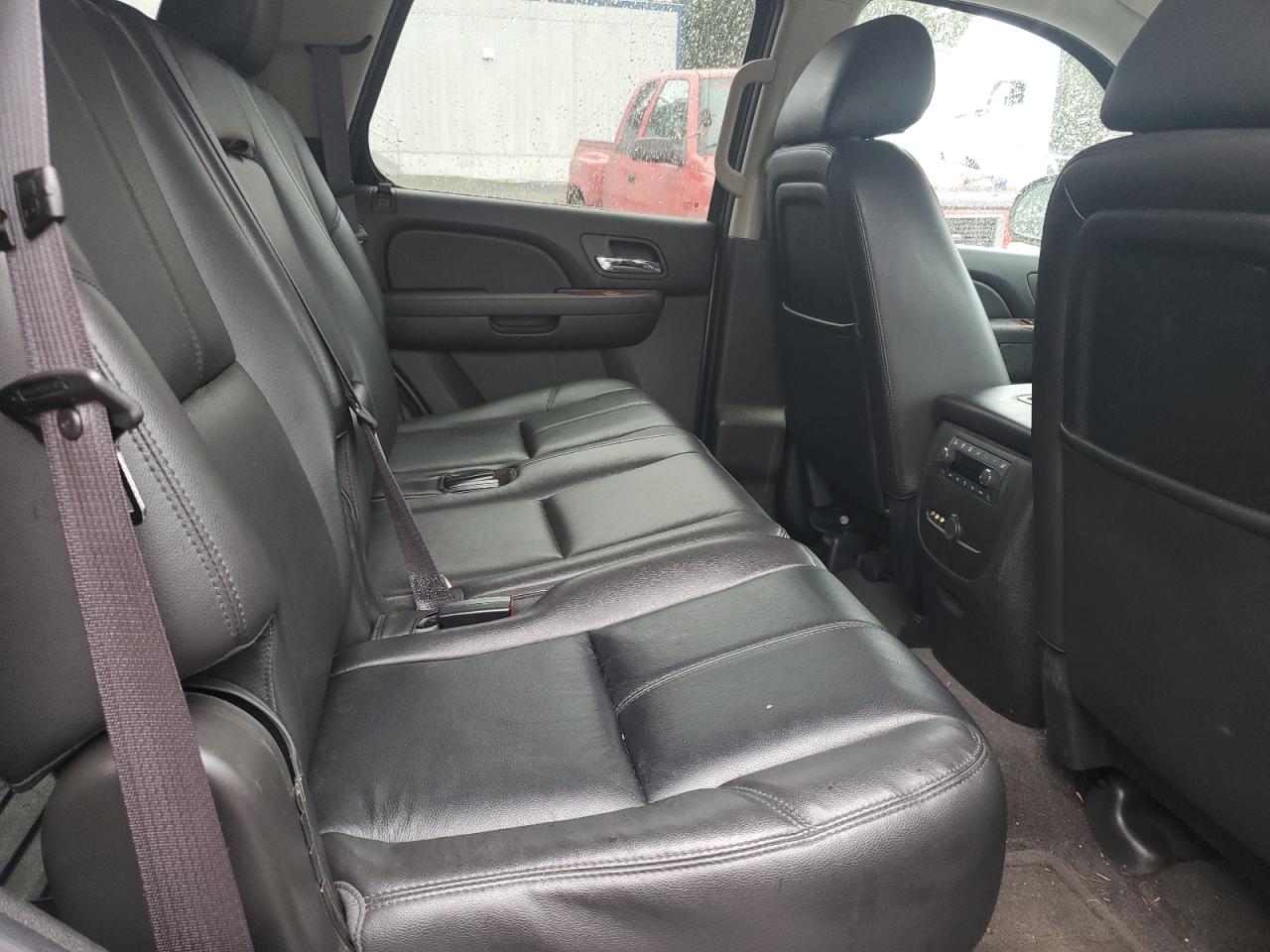 2013 Chevrolet Tahoe VIN 1GNSKBE02DR108488 Copart auction photo, front end damage thumbnail 11