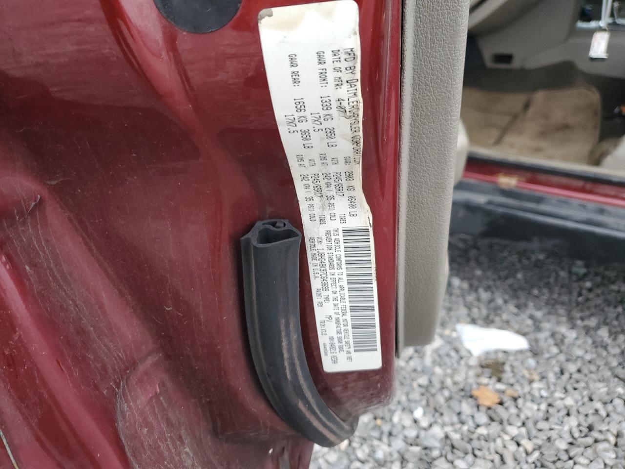 2007 Jeep Commander VIN 1J8HG48K97C643699 Copart auction photo, rear end / side damage thumbnail 15