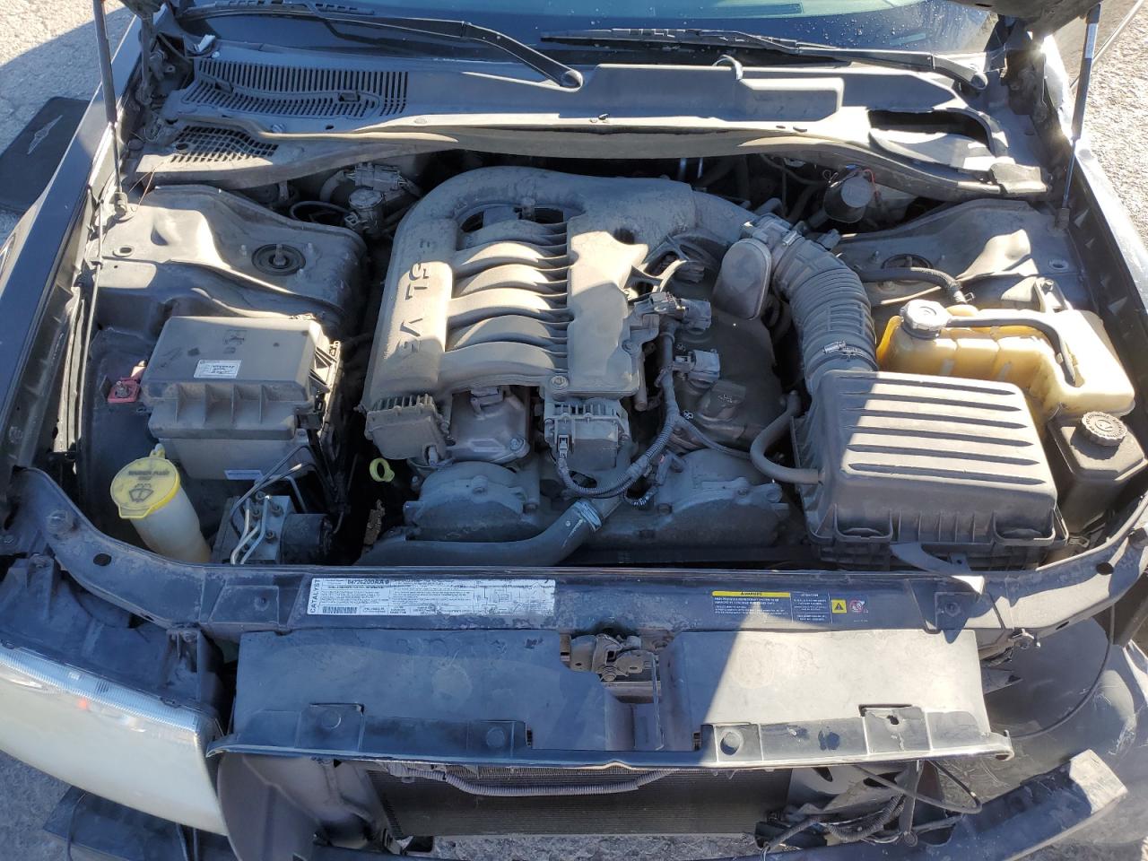 2005 Chrysler 300 VIN 2C3JA53G15H595567 Copart auction photo, front end damage thumbnail 11