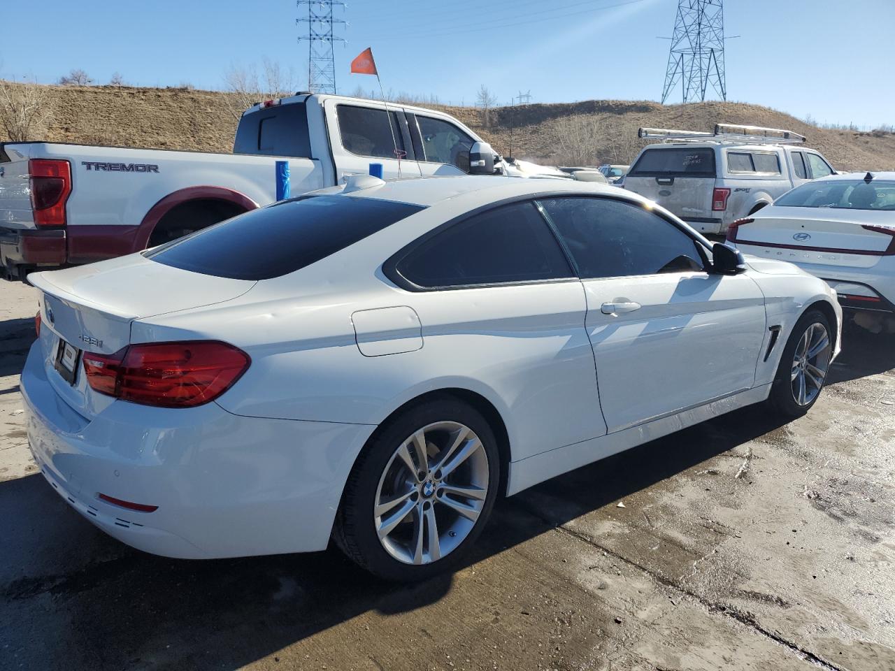 2015 BMW 4er VIN WBA3N5C59FK484845 Copart auction photo, side / hail damage thumbnail 3