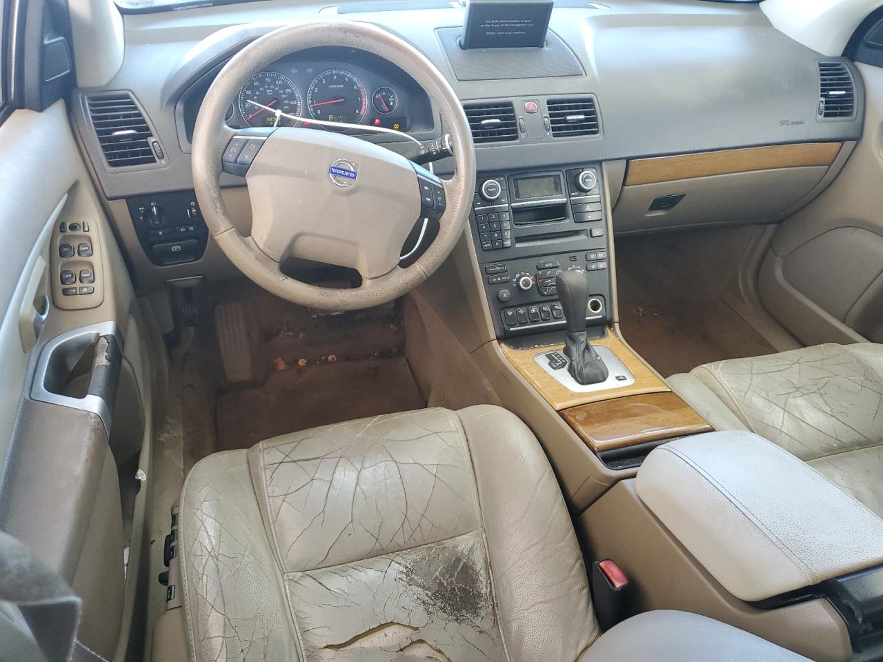 2007 Volvo XC90 VIN YV4CY982971377816 Copart auction photo, rear end / minor dent/scratches damage thumbnail 8