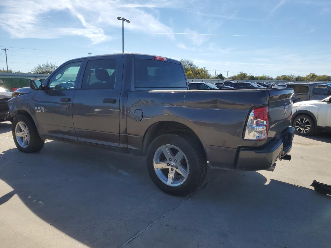 2018 RAM 1500 VIN 3C6RR6KT9JG211452 Copart auction photo, front end damage thumbnail 2