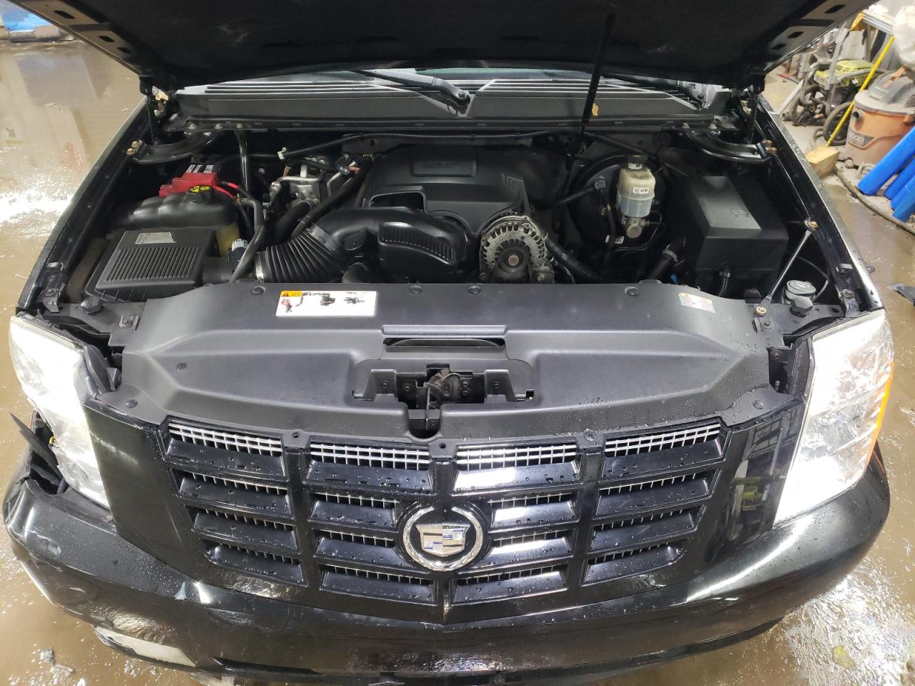 2011 Cadillac Escalade VIN 1GYS4AEF2BR263664 Copart auction photo, front end / side damage thumbnail 12