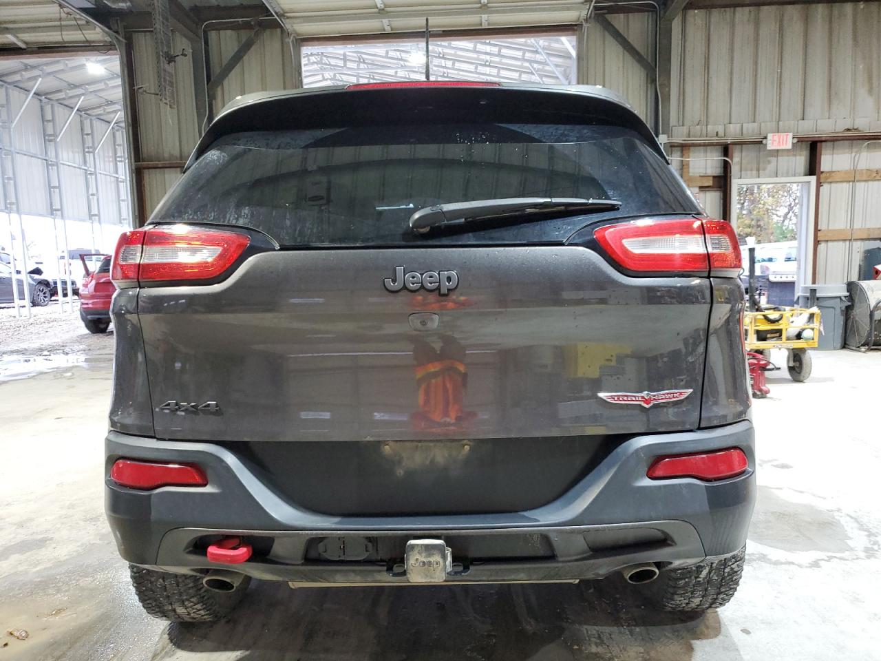 2016 Jeep Cherokee VIN 1C4PJMBS1GW176399 Copart auction photo, front end damage thumbnail 6