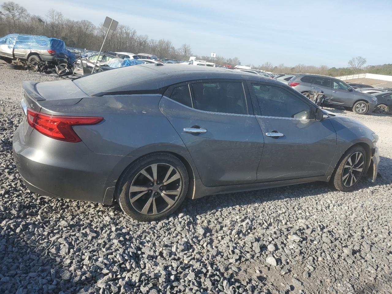 2017 Nissan Maxima VIN 1N4AA6AP0HC369229 Copart auction photo, front end damage thumbnail 3