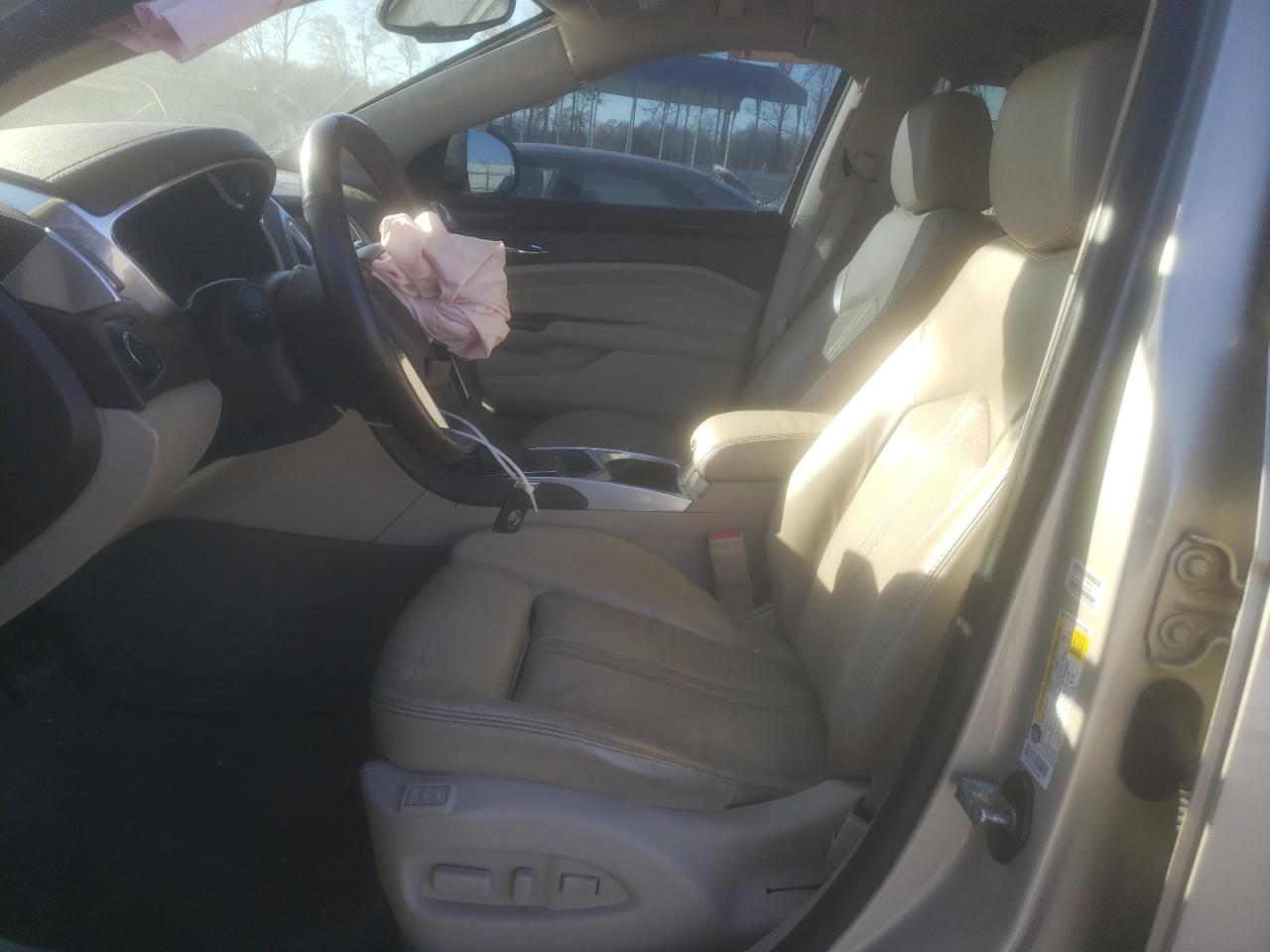 2014 Cadillac SRX VIN 3GYFNBE38ES516403 Copart auction photo, front end / minor dent/scratches damage thumbnail 7