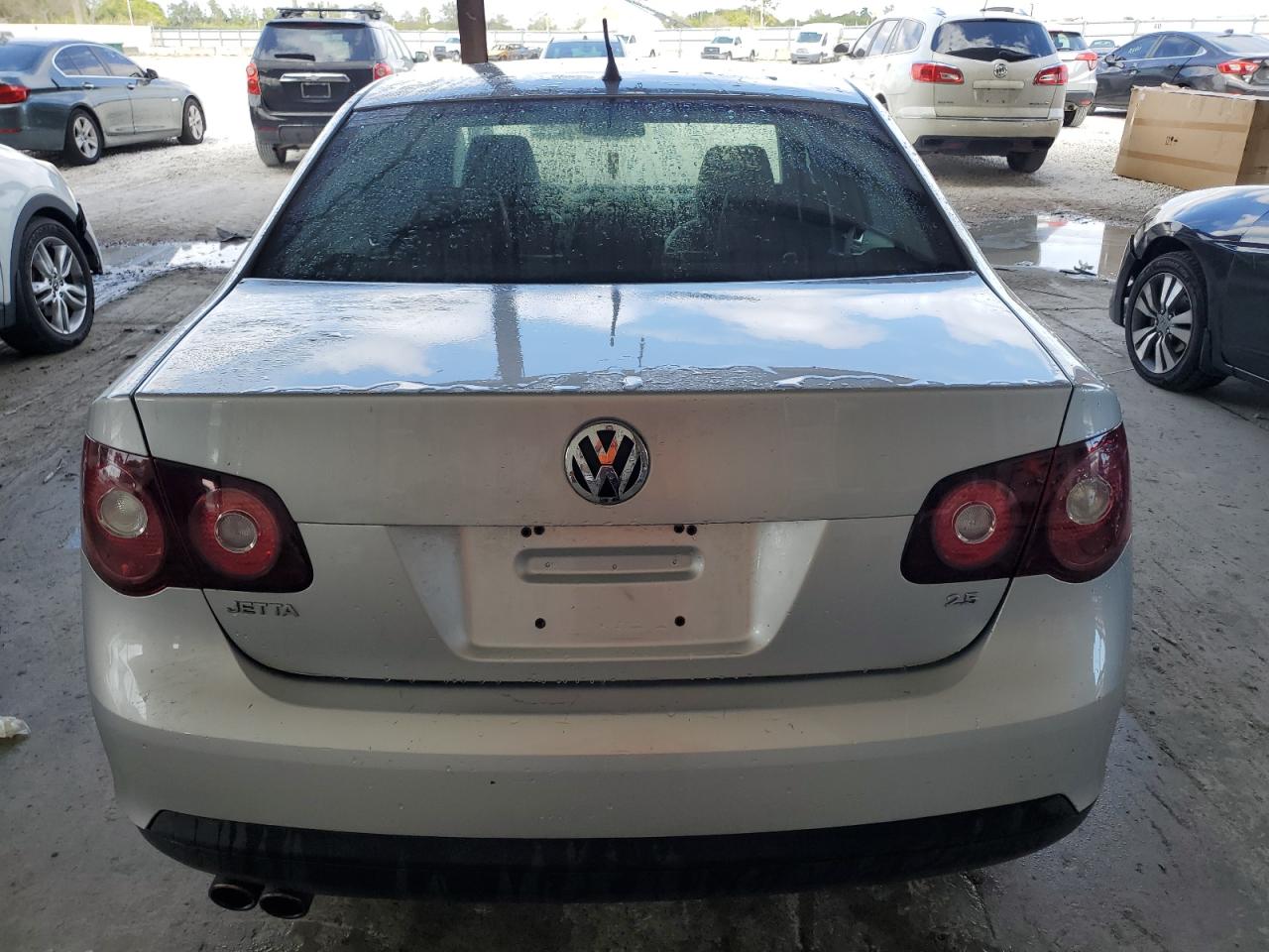 2010 Volkswagen Jetta VIN 3VWRX7AJ0AM158191 Copart auction photo, front end damage thumbnail 6