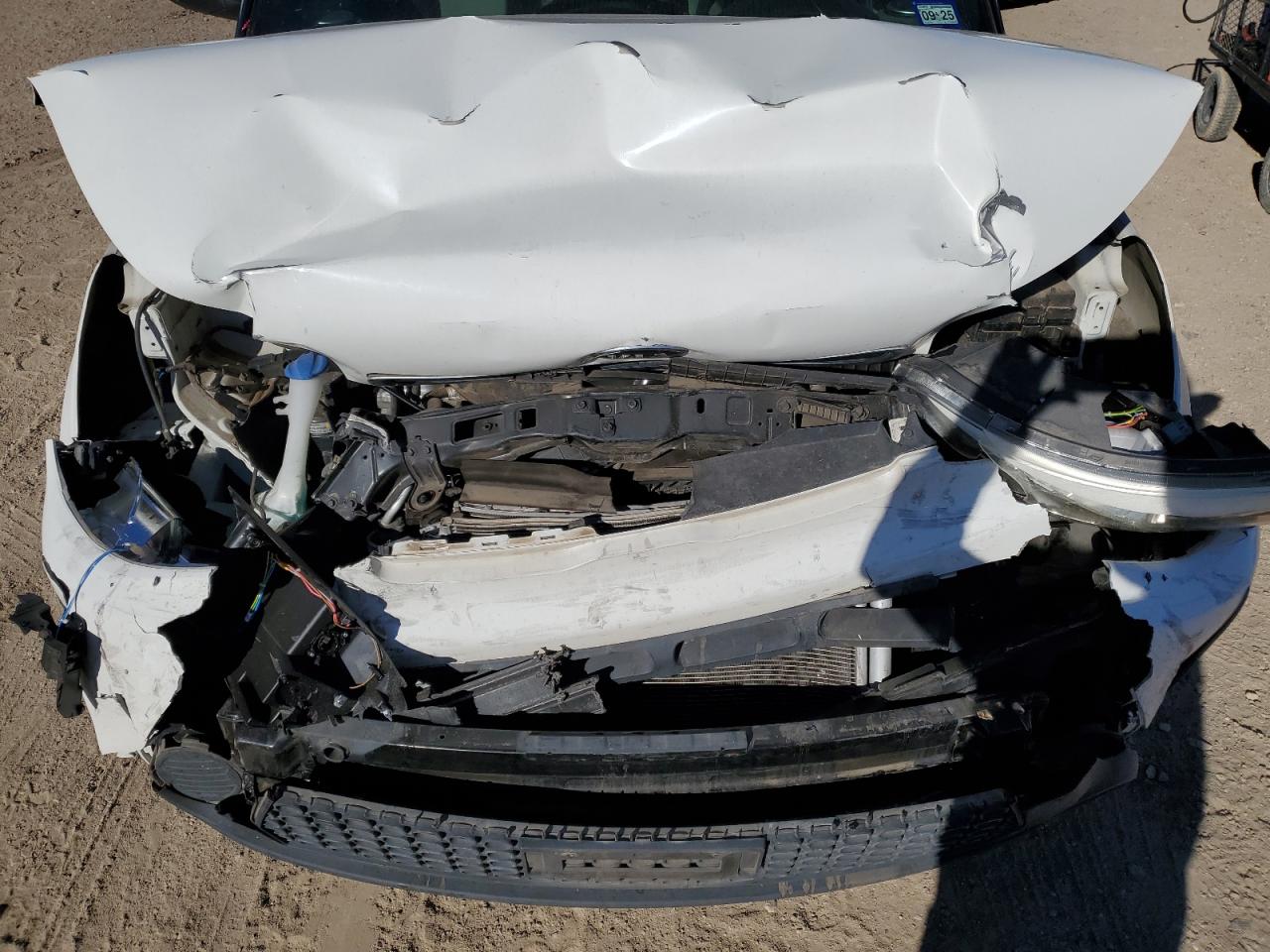 2015 KIA Soul VIN KNDJN2A26F7226075 Copart auction photo, front end / minor dent/scratches damage thumbnail 13