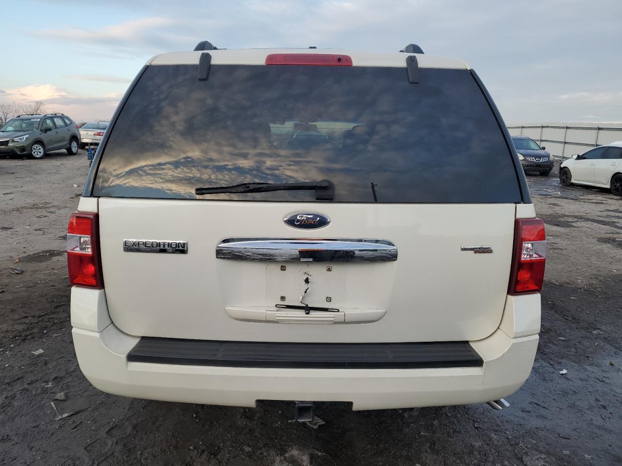 2007 Ford Expedition VIN 1FMFK20517LA24372 Copart auction photo, rear end / side damage thumbnail 6