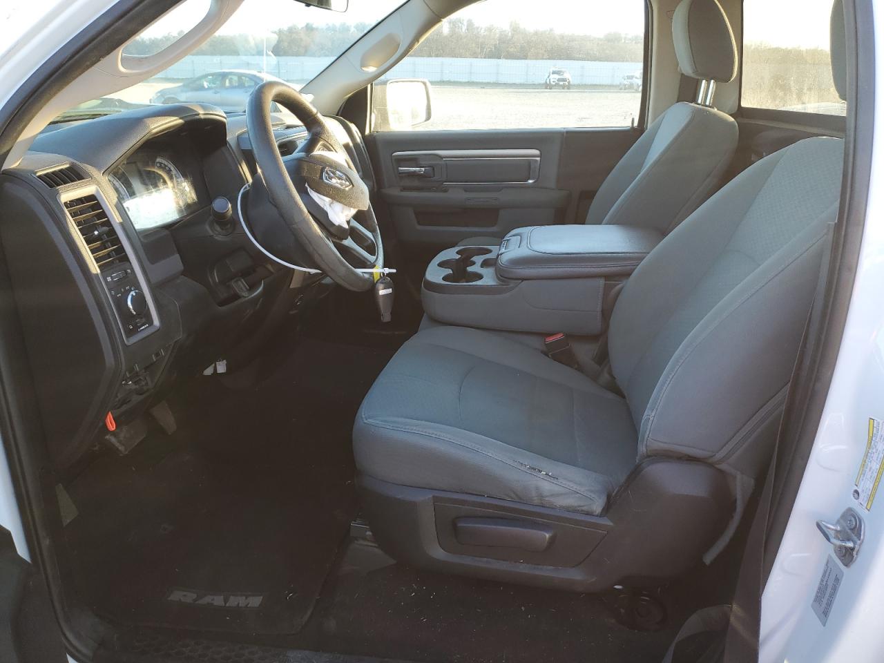 2017 RAM 1500 VIN 3C6JR6AG9HG791393 Copart auction photo, front end / side damage thumbnail 7
