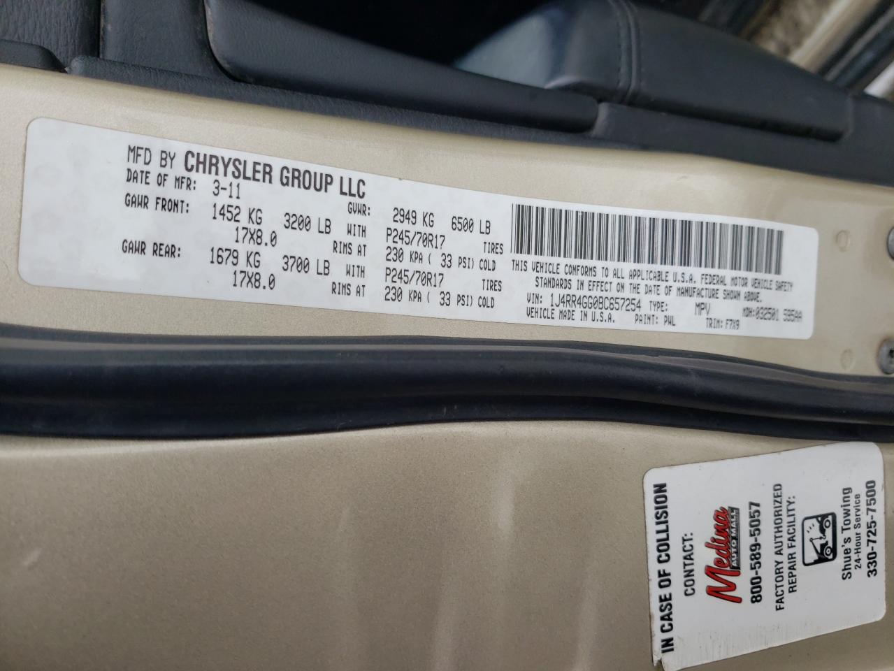 2011 Jeep Grand Cherokee VIN 1J4RR4GG0BC657254 Copart auction photo, front end / minor dent/scratches damage thumbnail 13