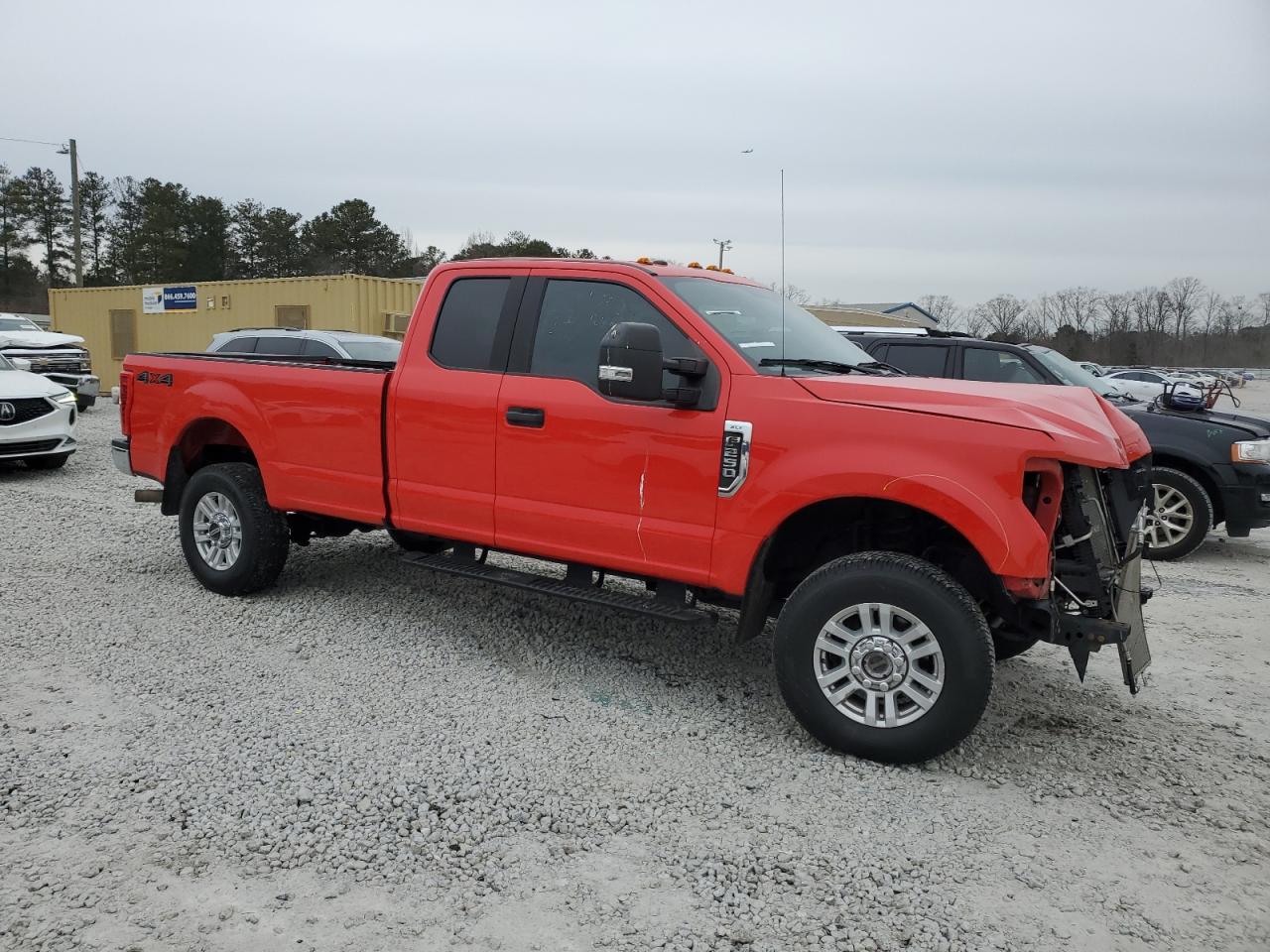 2018 Ford F250 VIN 1FT7X2B63JEC97549 Copart auction photo, front end / undercarriage damage thumbnail 4