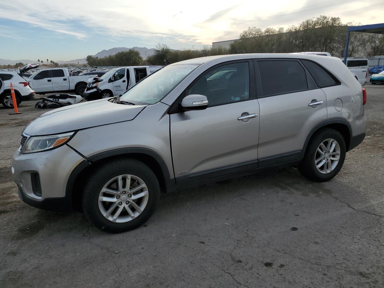 2014 KIA Sorento VIN 5XYKTCA6XEG542096