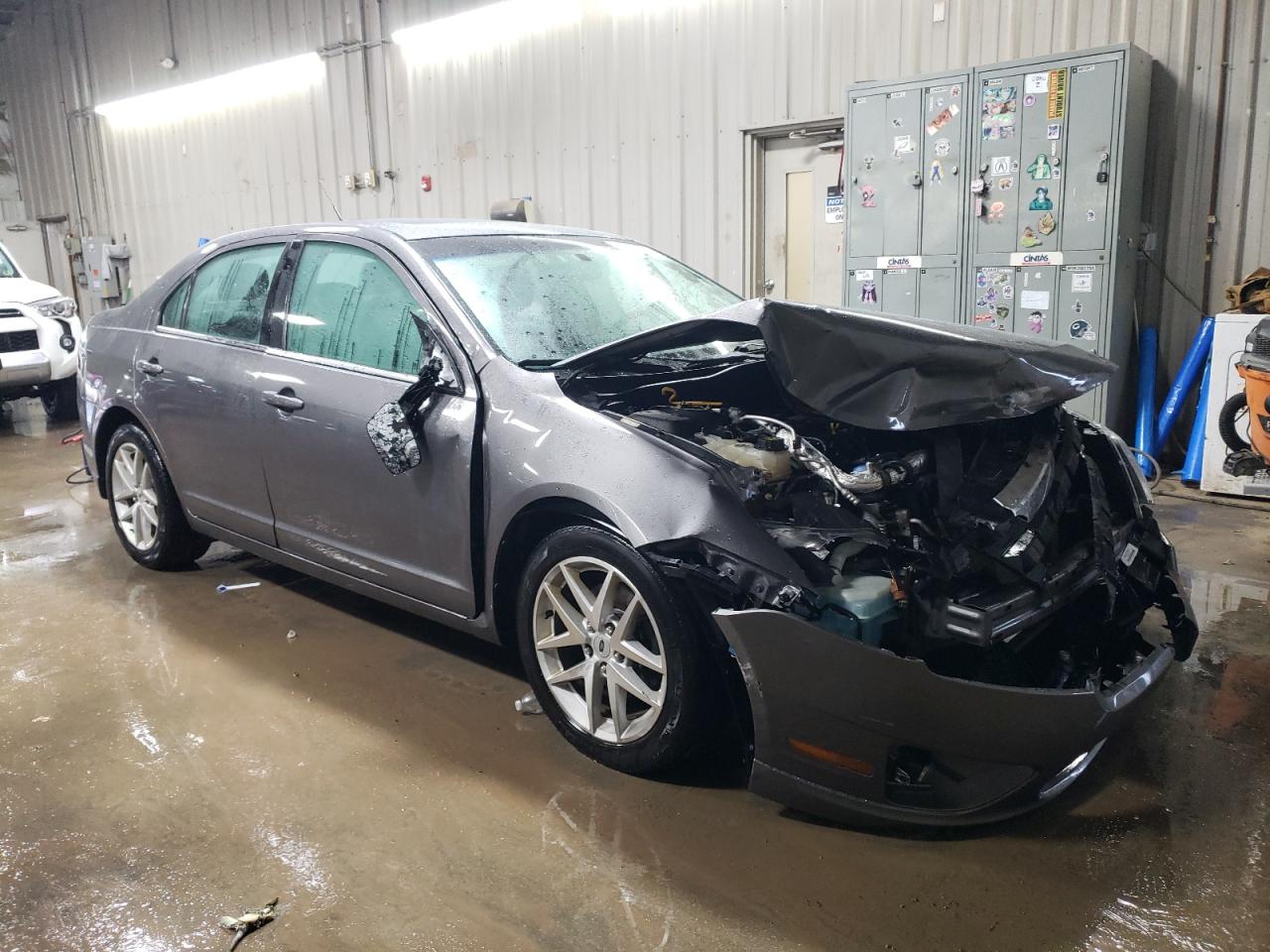 2011 Ford Fusion VIN 3FAHP0JA1BR316716 Copart auction photo, front end / side damage thumbnail 4