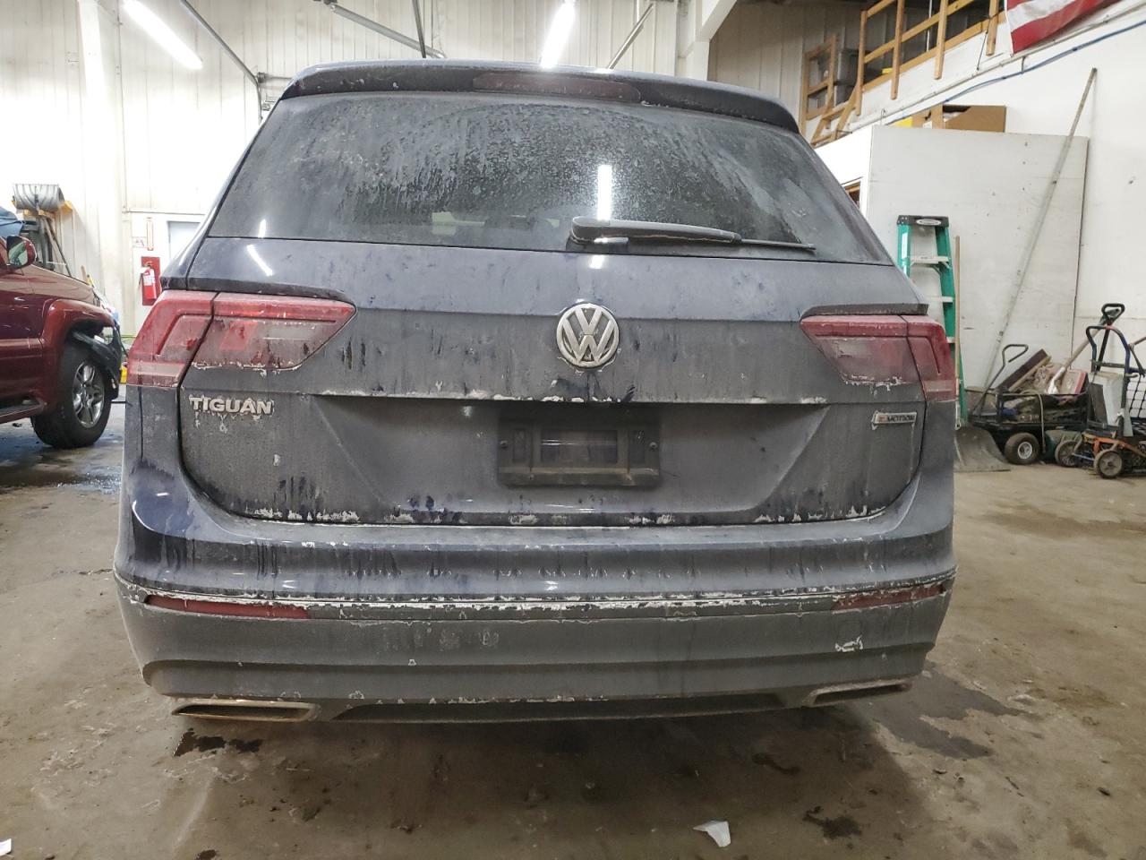 2021 Volkswagen Tiguan VIN 3VV0B7AX3MM142099 Copart auction photo, side / rear end damage thumbnail 6