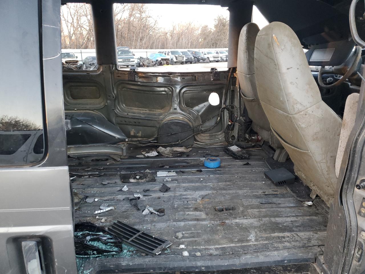1999 Chevrolet Astro VIN 1GNDM19WXXB106836 Copart auction photo, rollover / minor dent/scratches damage thumbnail 11