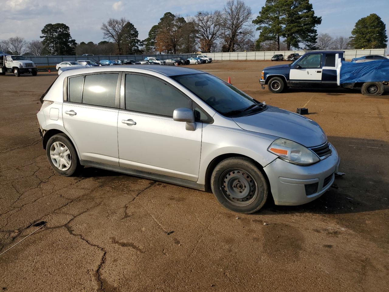 2010 Nissan Versa VIN 3N1BC1CP8AL387614 Copart auction photo, biohazard/chemical / all over damage thumbnail 4