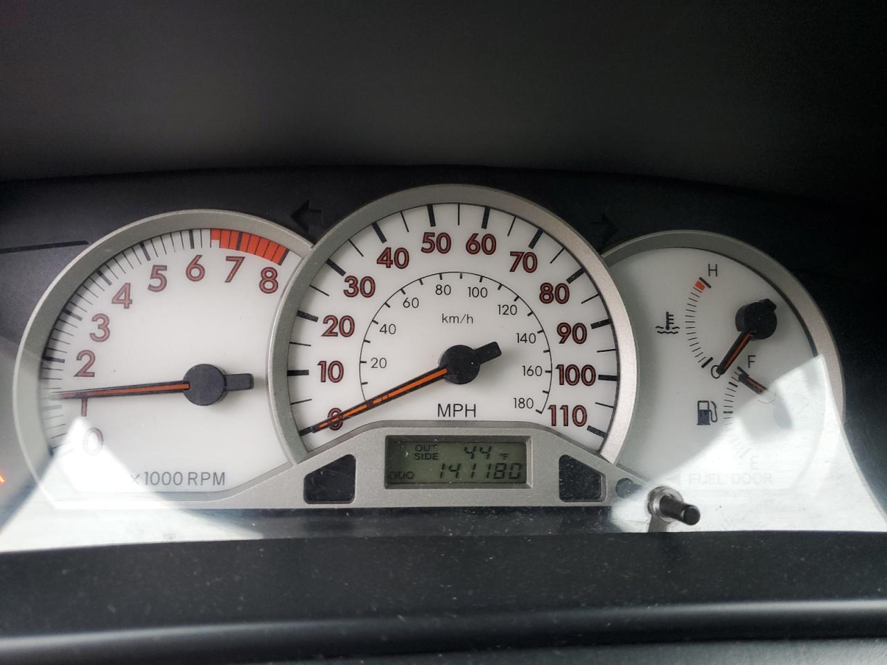 2006 Toyota Corolla VIN 2T1BR32E26C636328 Copart auction photo, front end / minor dent/scratches damage thumbnail 9