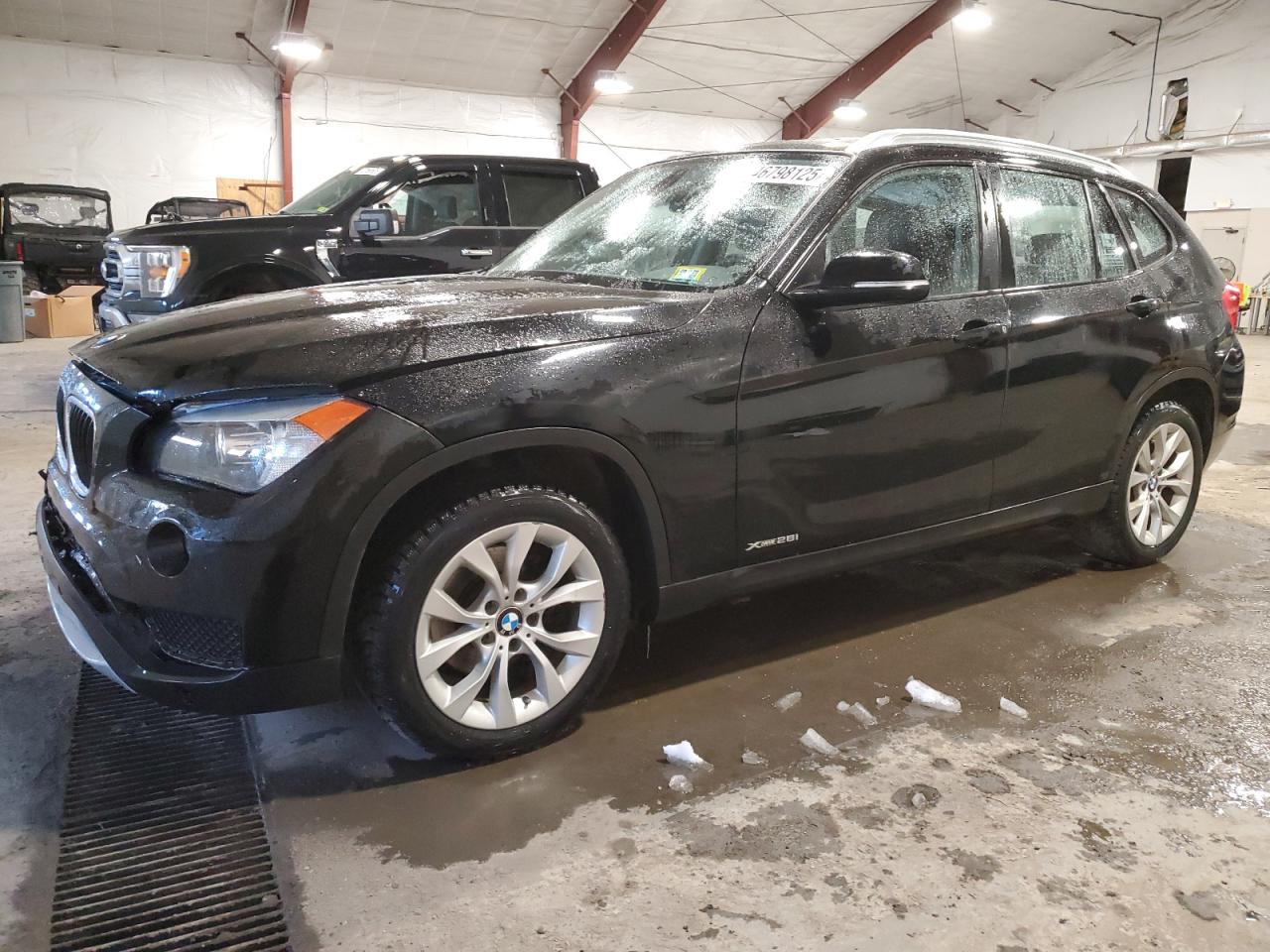 2014 BMW X1 VIN WBAVL1C59EVY18554