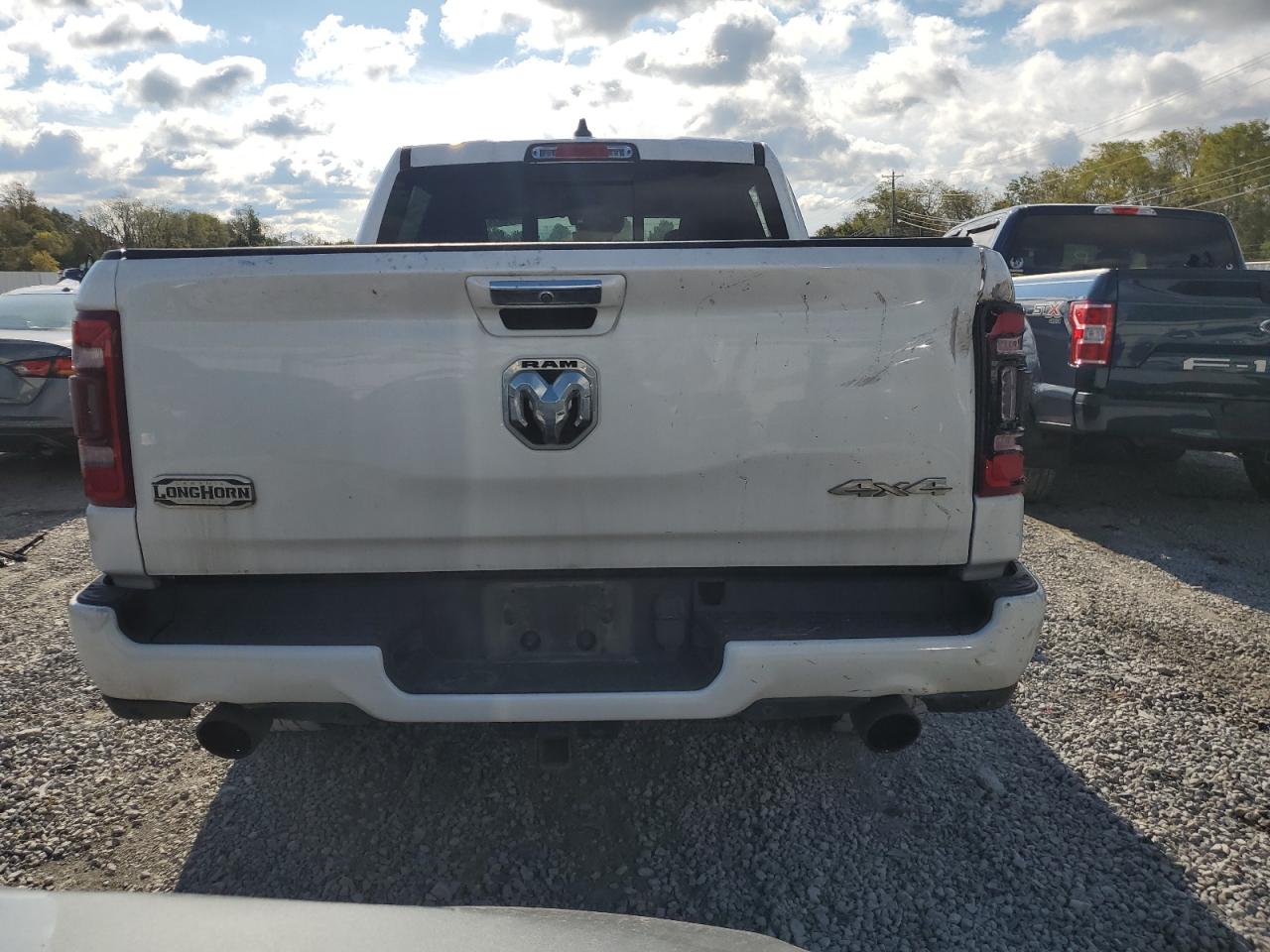 2019 RAM 1500 VIN 1C6SRFKT1KN897075 Copart auction photo, all over damage thumbnail 6
