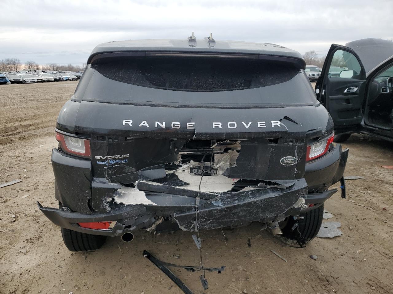 2017 Land Rover Range Rover VIN SALVP2BG8HH199618 Copart auction photo, rear end / front end damage thumbnail 6