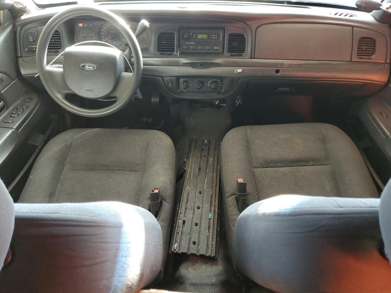 2005 Ford Crown Victoria VIN 2FAFP71WX5X105158 Copart auction photo, side / rear end damage thumbnail 8