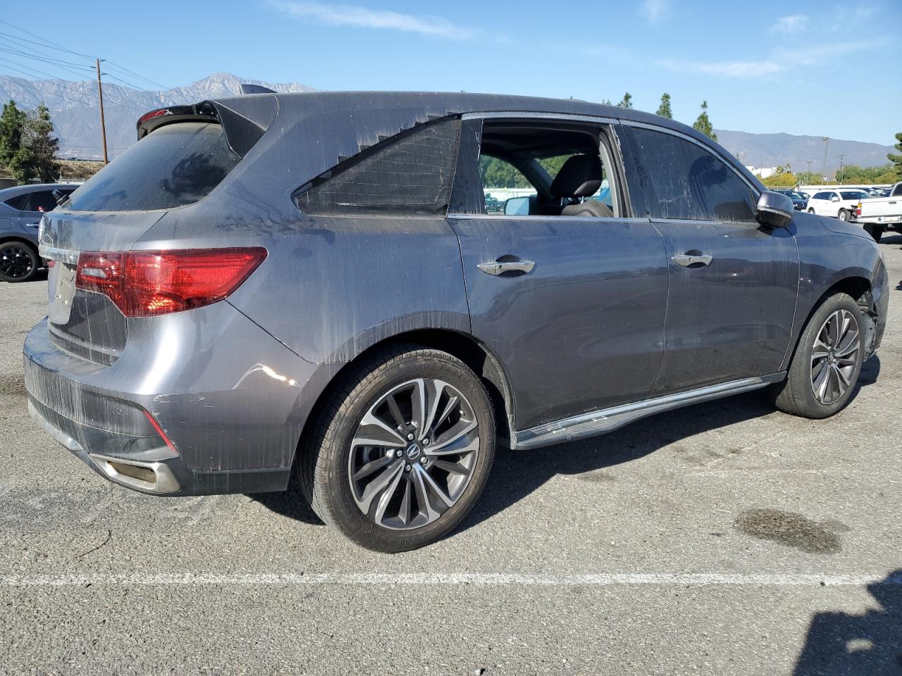 2020 Acura MDX VIN 5J8YD3H5XLL003940 Copart auction photo, front end / vandalism damage thumbnail 3