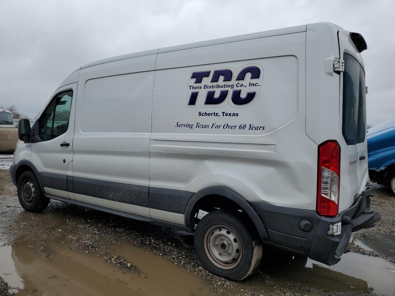 2018 Ford Transit VIN 1FTYR2CM2JKB34520 Copart auction photo, rear end damage thumbnail 2