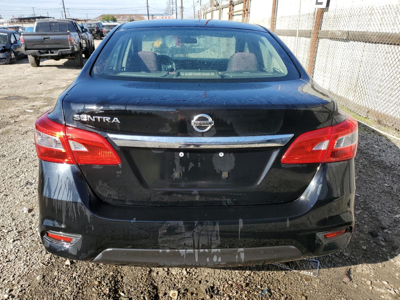 2019 Nissan Sentra VIN 3N1AB7AP0KY272885 Copart auction photo, front end / side damage thumbnail 6