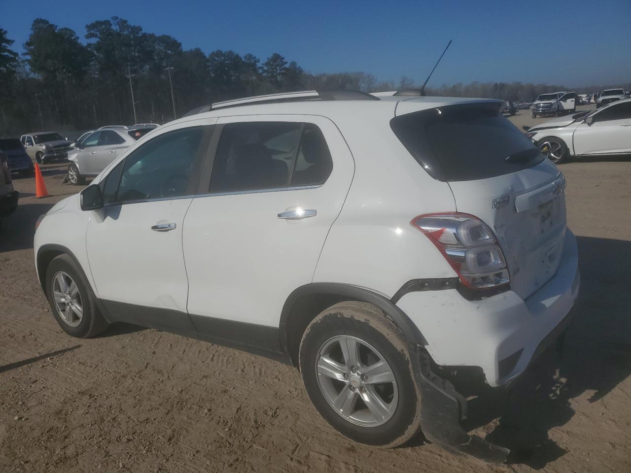 2019 Chevrolet Trax VIN KL7CJLSB7KB845751 Copart auction photo, rear end / minor dent/scratches damage thumbnail 2