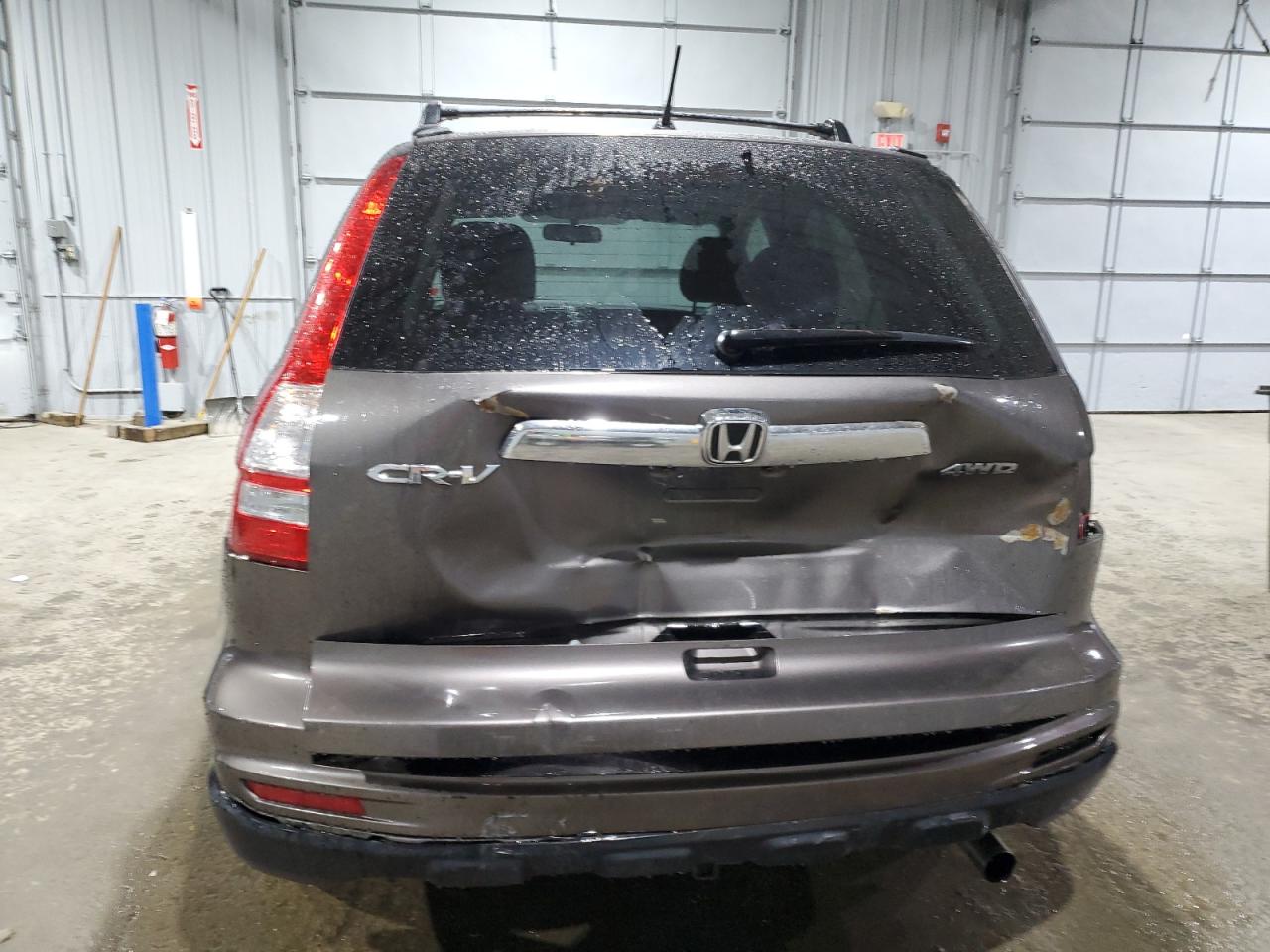 2011 Honda CR-V VIN 3CZRE4H53BG702435 Copart auction photo, rear end / minor dent/scratches damage thumbnail 6