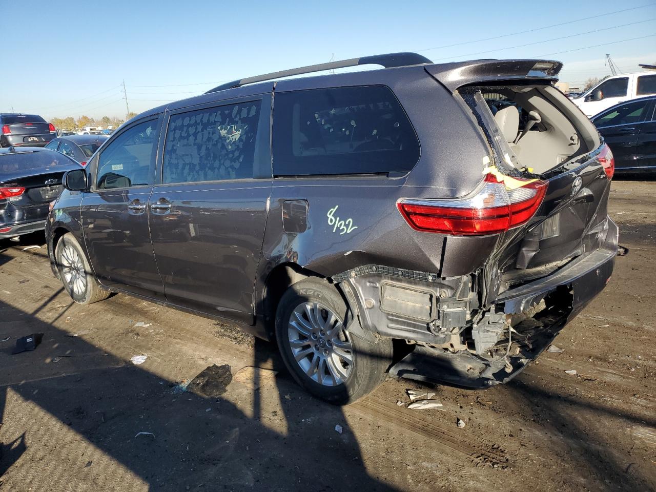 2015 Toyota Sienna VIN 5TDYK3DC7FS605898 Copart auction photo, all over damage thumbnail 2