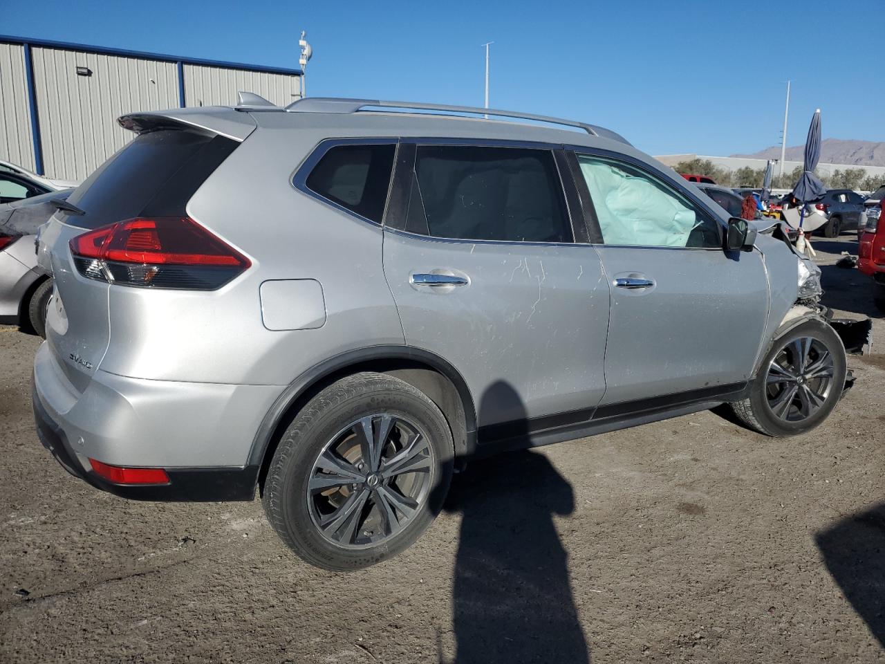 2019 Nissan Rogue VIN JN8AT2MV8KW378519 Copart auction photo, front end damage thumbnail 3