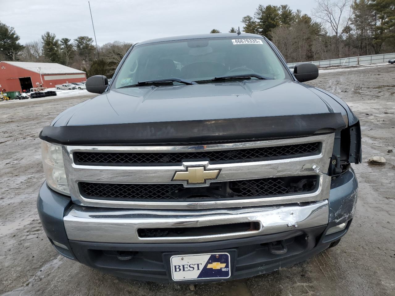 2011 Chevrolet Silverado VIN 1GCRKSE37BZ239303 Copart auction photo, front end damage thumbnail 5