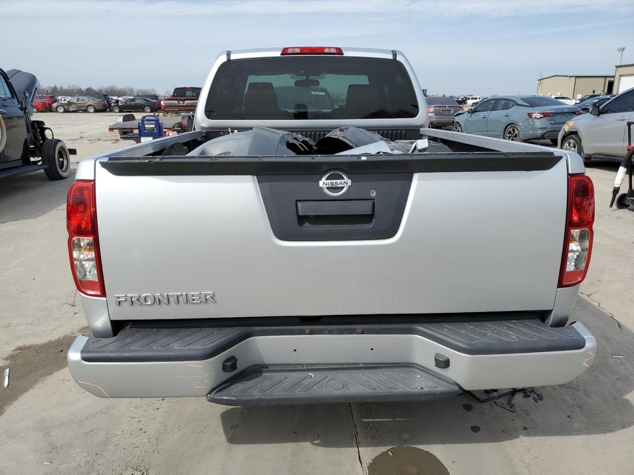 2019 Nissan Navara (Frontier) VIN 1N6BD0CT3KN724450 Copart auction photo, front end damage thumbnail 6