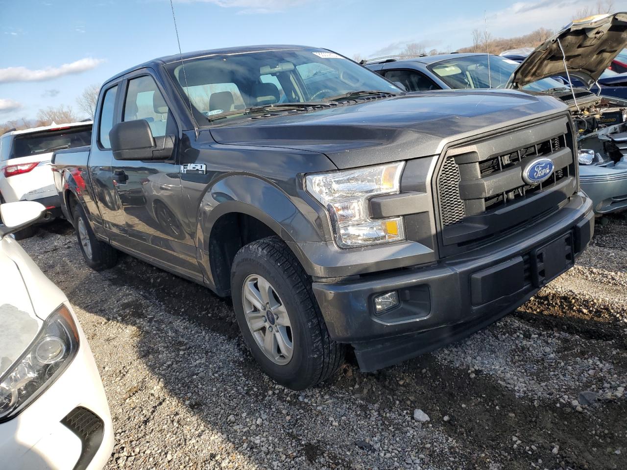 2017 Ford F-150 VIN 1FTEX1C88HKE15205 Copart auction photo, side damage thumbnail 4