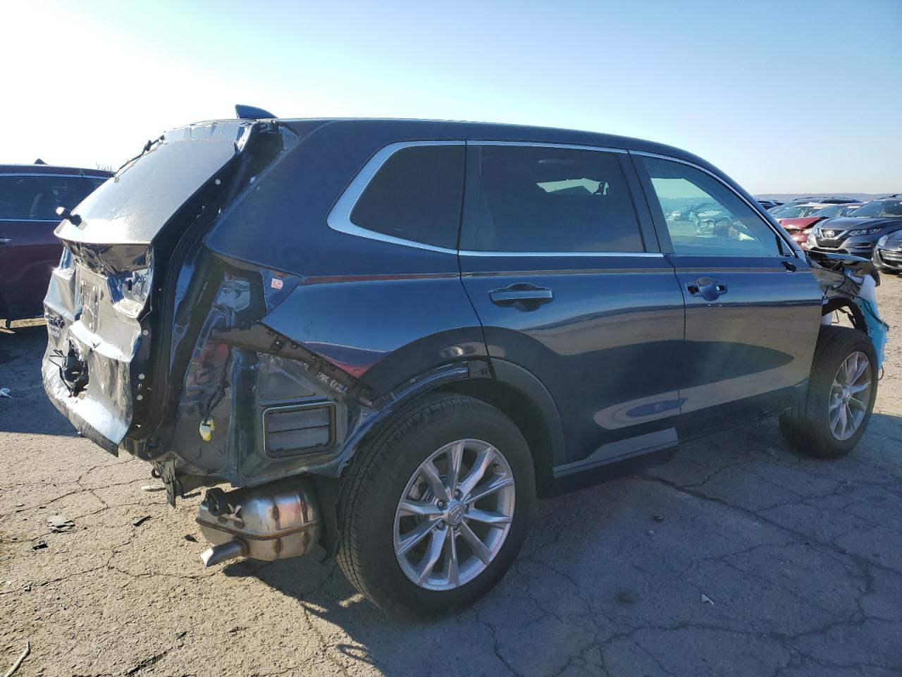 2024 Honda CR-V VIN 2HKRS4H74RH474771 Copart auction photo, front end / side damage thumbnail 3