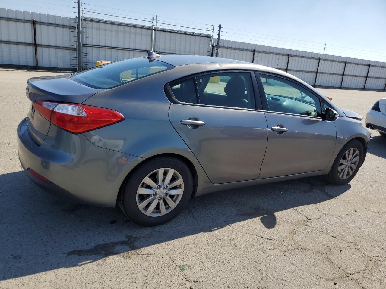 2016 KIA Forte VIN KNAFX4A69G5446450 Copart auction photo, front end damage thumbnail 3