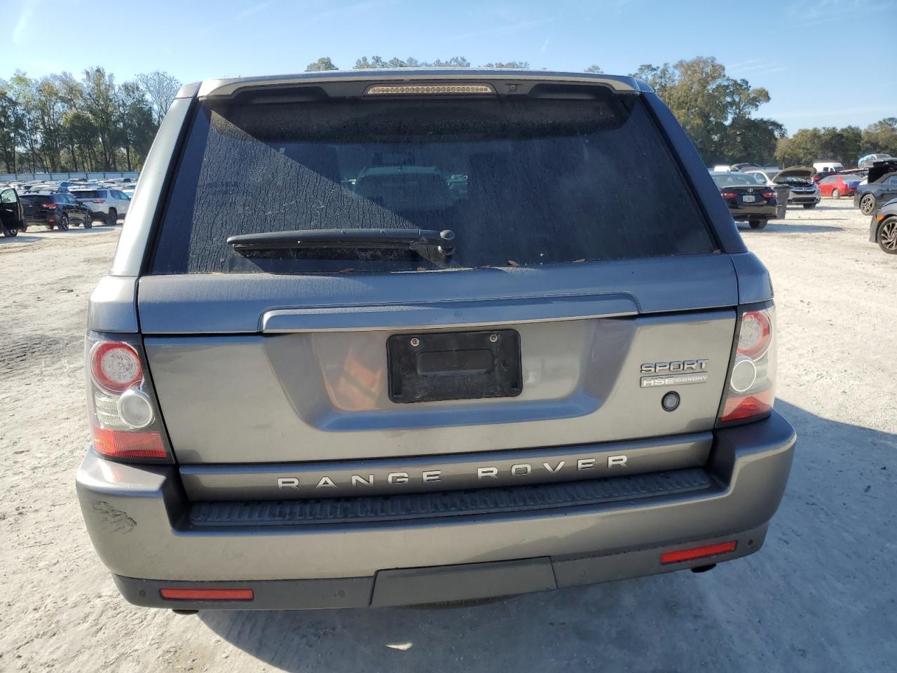 2011 Land Rover Range Rover VIN SALSK2D43BA271586 Copart auction photo, front end / rear end damage thumbnail 6