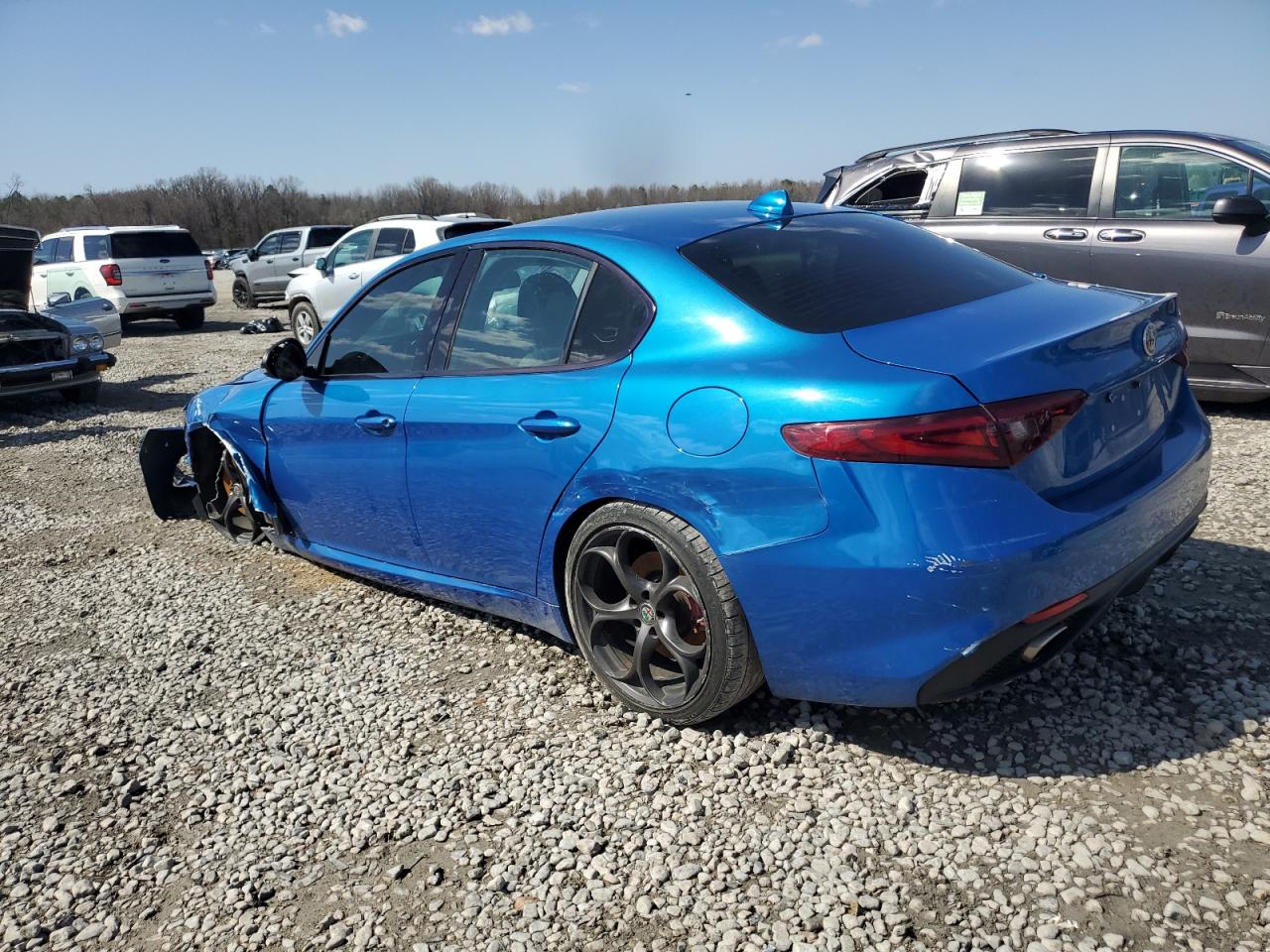 2018 Alfa Romeo Giulia VIN ZARFAECN3J7572612 Copart auction photo, front end / rear end damage thumbnail 2