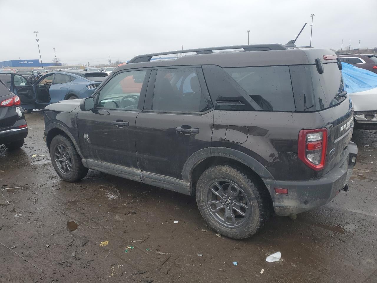 2021 Ford Bronco VIN 3FMCR9B69MRA28843 Copart auction photo, side / front end damage thumbnail 2