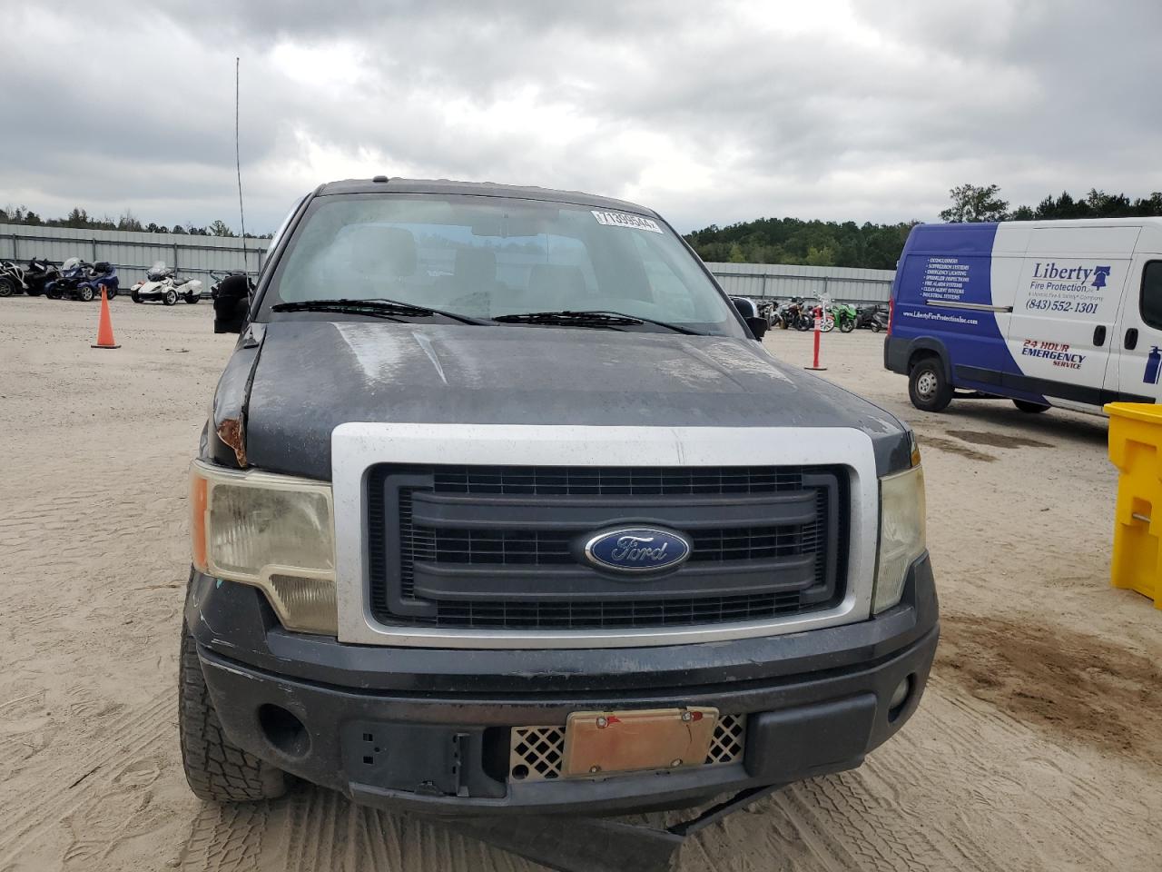 2013 Ford F-150 VIN 1FTMF1CF2DFC46329 Copart auction photo, all over damage thumbnail 5