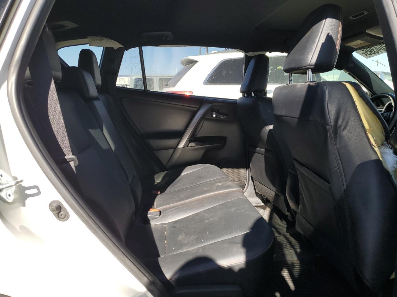 2017 Toyota RAV 4 VIN JTMJFREV2HJ714830 Copart auction photo, front end / side damage thumbnail 11