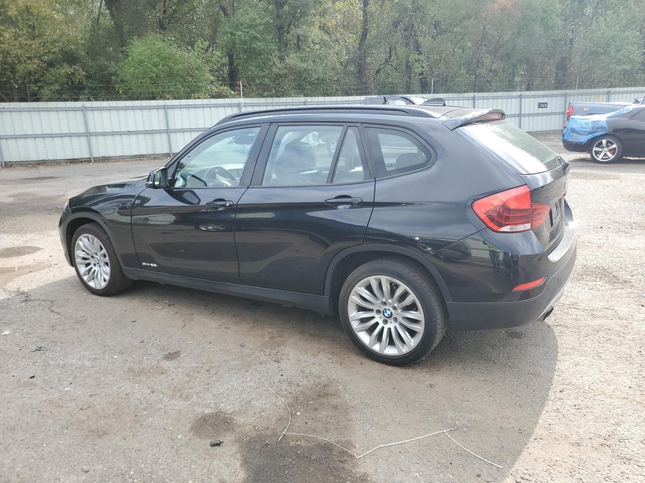 2015 BMW X1 VIN WBAVM1C56FV317703 Copart auction photo, mechanical / minor dent/scratches damage thumbnail 2