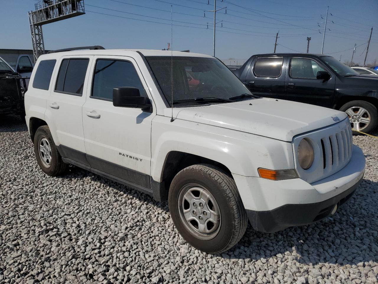 2013 Jeep Liberty (Patriot) VIN 1C4NJPBA2DD272761 Copart auction photo, side / front end damage thumbnail 4
